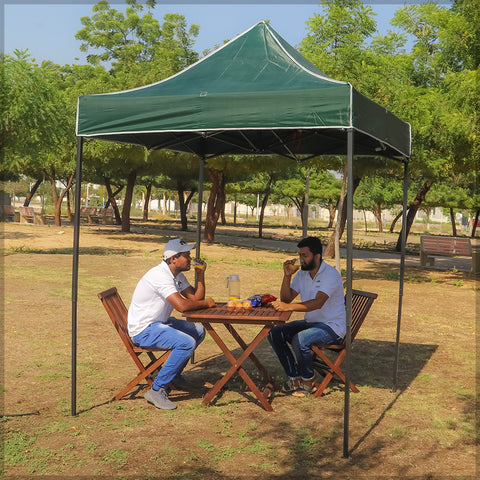 Foldable pop-up gazebo for outdoor use