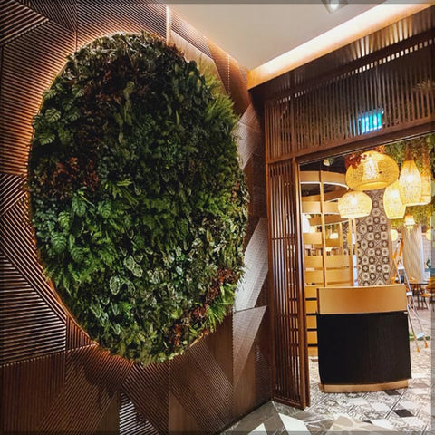 Round Shaped Greens Wall Decor