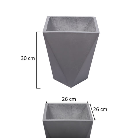 Geometric diamond concrete planter