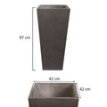 Square concrete planters for contemporary décor