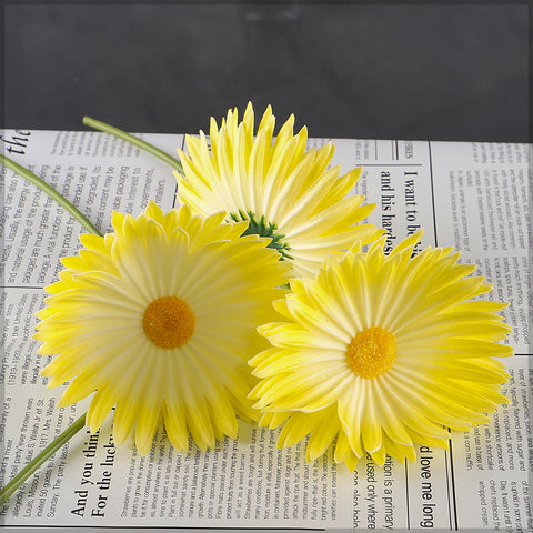 Single Stem Artificial Daisy Flower