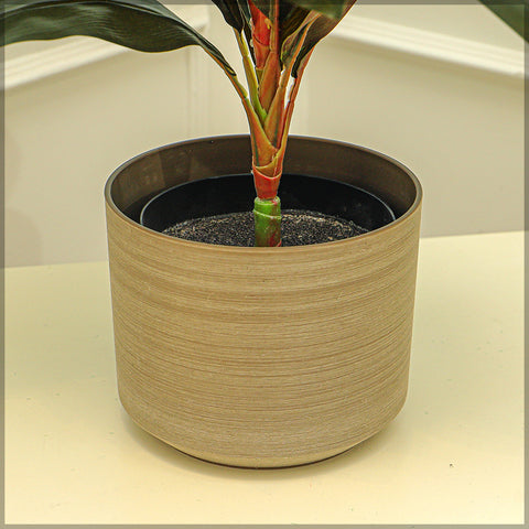 Contemporary plastic plant pot