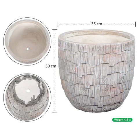 Round layered concrete planter for modern homes