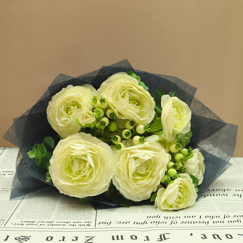 Artificial Eucalyptus Ranunculus Flowers Bouquet