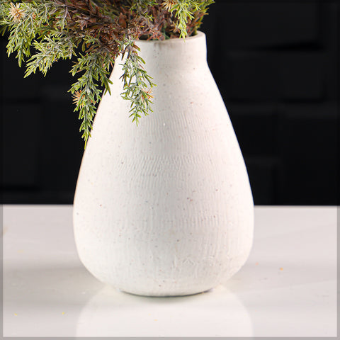 White Simple Design Ceramic Vase