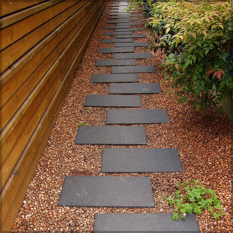 High-quality concrete garden paving stones for lasting beauty