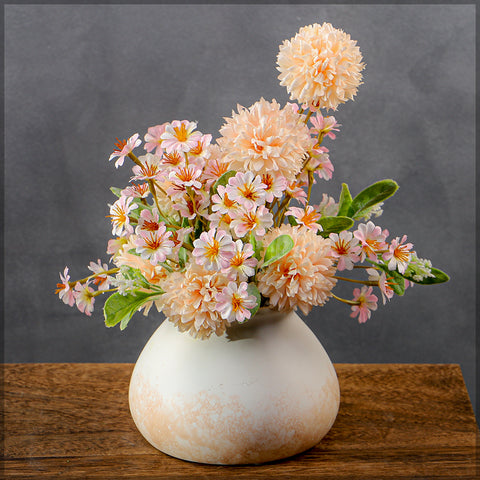 Cream Color Flower Arrangements with Vase