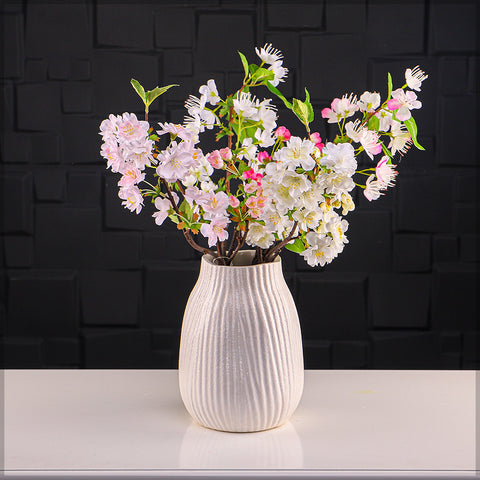 Elegant cream ceramic flower vase for living room styling