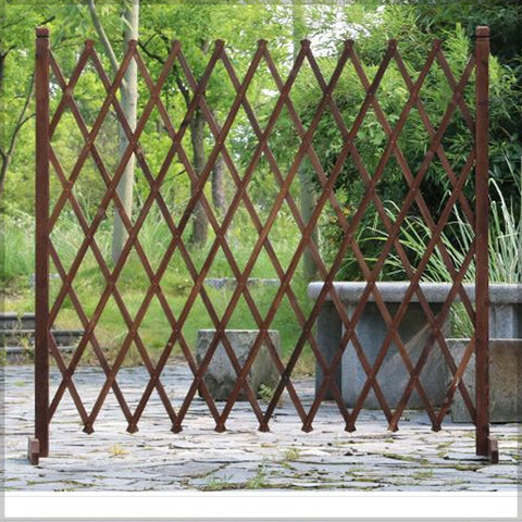 Extendable Wooden Grid Fence