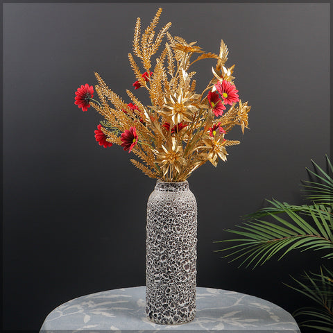 Golden Flower Arrangements with Red Flowers and Vase