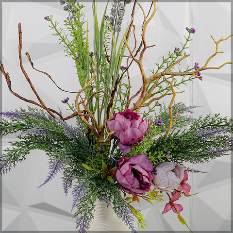 Simple an Modern Flower Arrangement with Vase