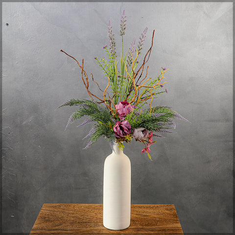 Simple an Modern Flower Arrangement with Vase