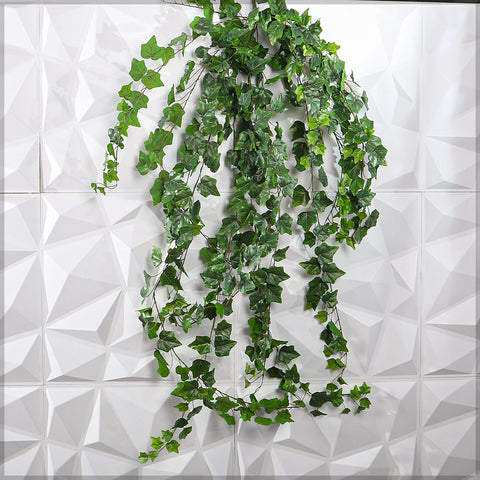 Hanging artificial ivy bunch for floral arrangements