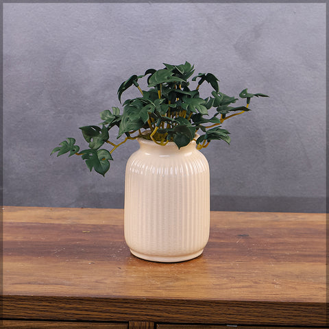 Modern line engraved ceramic vase