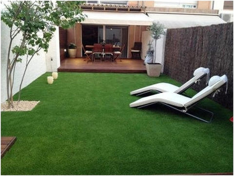 50mm grass carpet perfect for large outdoor spaces like gardens and patios