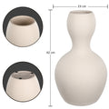 Elegant ceramic vase for a refined home aesthetic