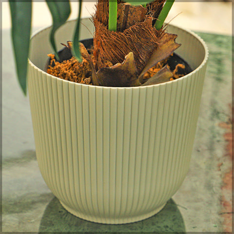 2 Pcs Modern Rib Design Plastic Pot