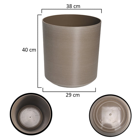 Durable plastic plant pots in coffee tone