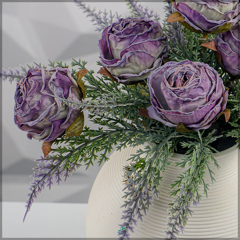 Simple  Purple Color Flower Arrangement with Vase