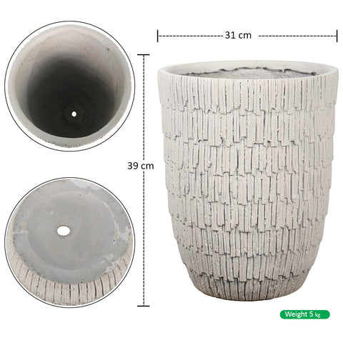 Decorative round concrete planter