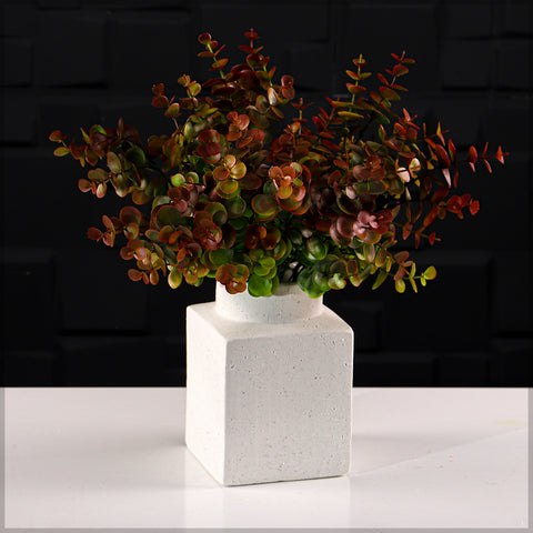 Elegant square flower vase for home decor