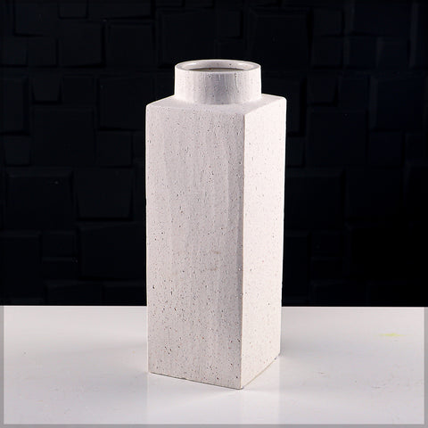 Decorative ceramic square vase for modern styling