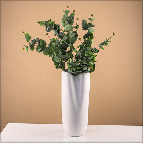 Minimalist ceramic vase perfect for modern floral arrangements