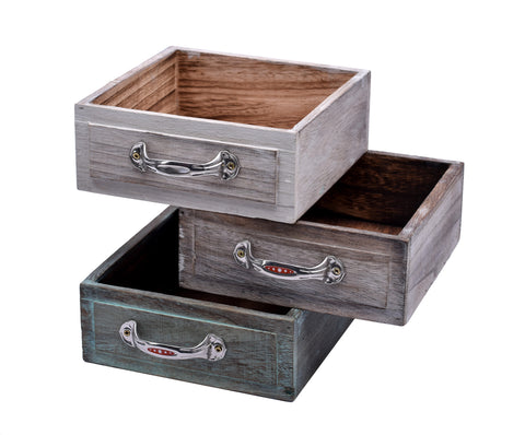 Wooden decorative crates for home use