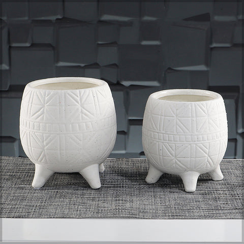 Decorative ceramic planter for modern interiors