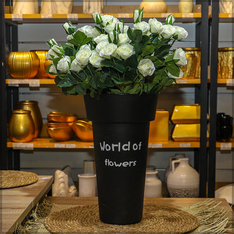 Black flower vase